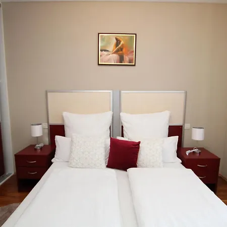 Villa Elegant Hariz Near Porec - Fully Ac & Large Pool Gedići